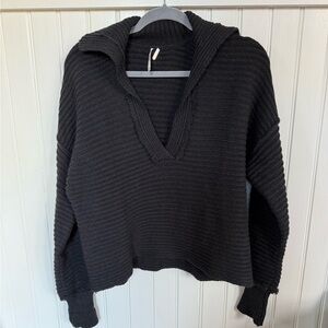 Free People chunky sweater, size xs, black